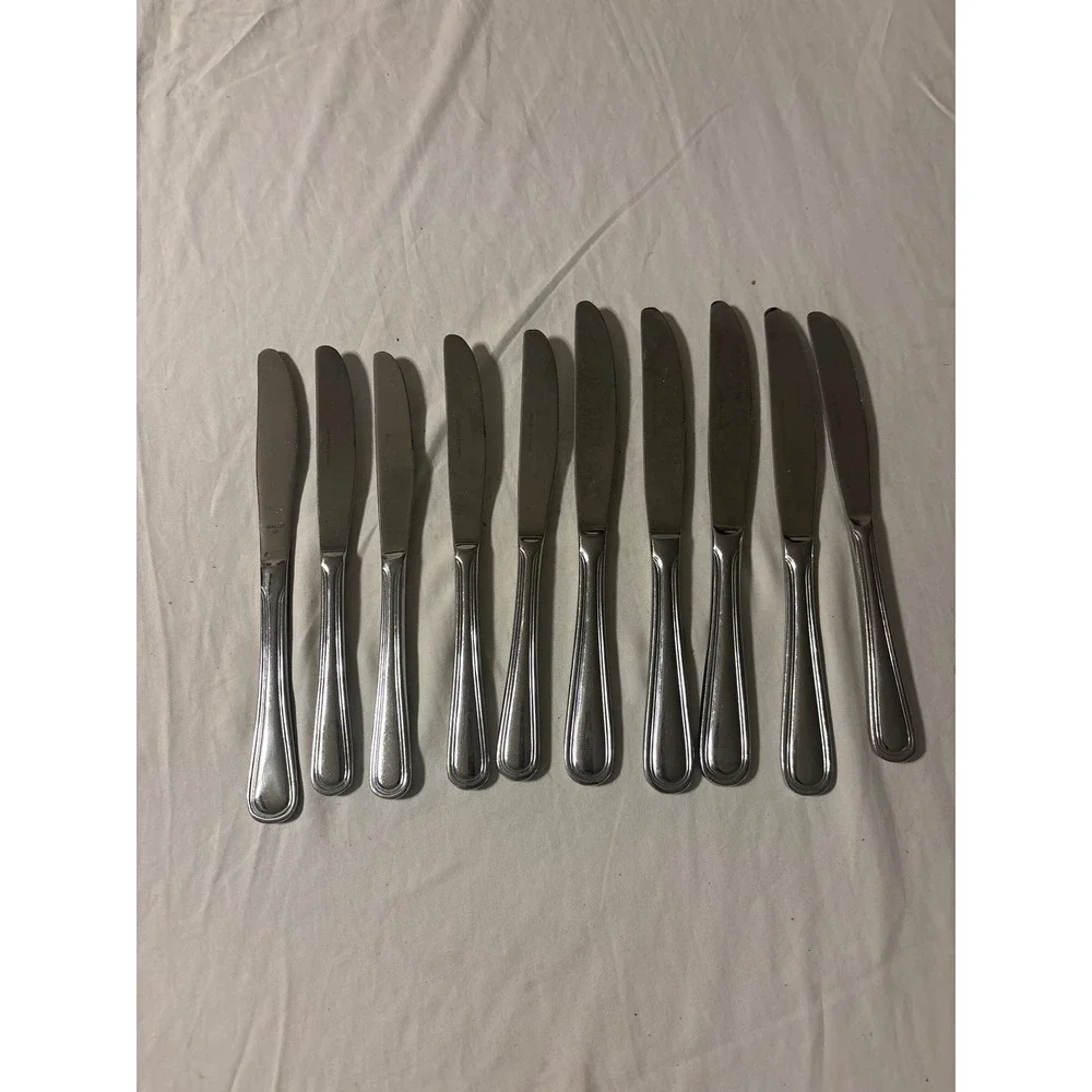 Dinner Knives Mixed Lot 10 Silver Good Stainless Steel Serrated Flatware